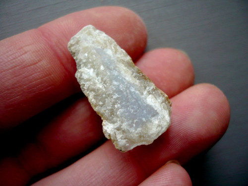 Surový - chalcedon 27 mm, č.33f