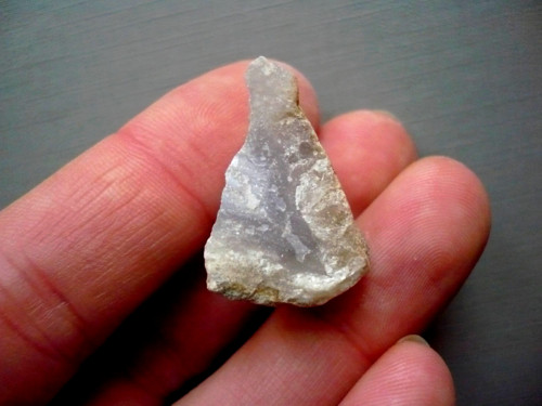 Surový - chalcedon 31 mm, č.51f