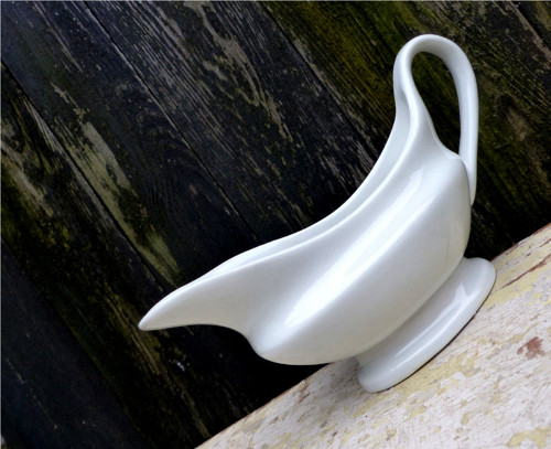 Křenová...porcelánový omáčník