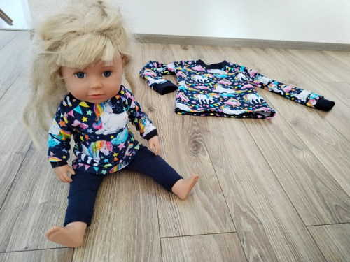Já a moje Baby Born - triko pro panenku