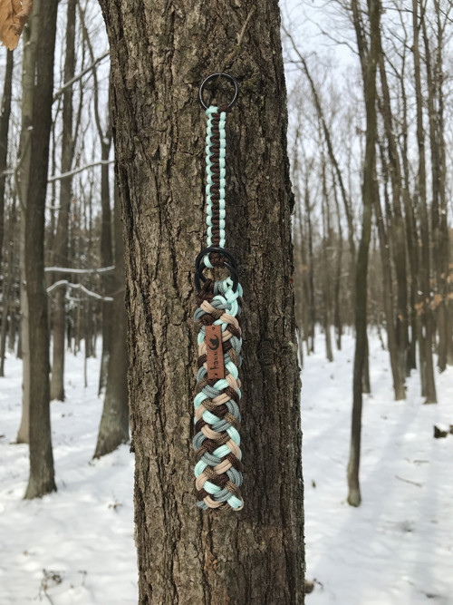 Paracord obojek pro malá plemena — foto 1