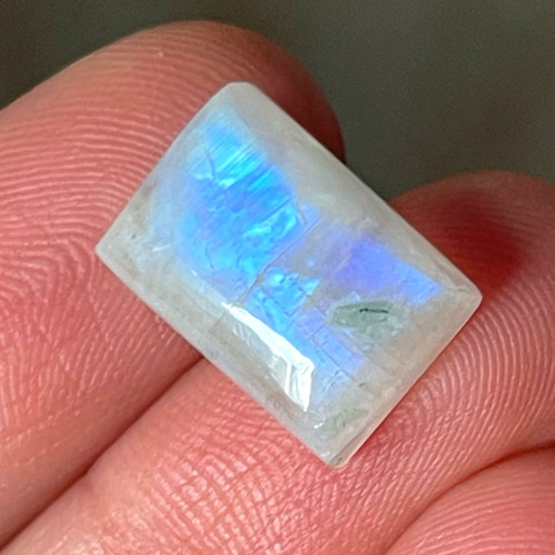 Měsíční kámen kabošon / 14x10x6mm M123