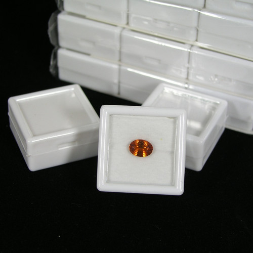Krabička na kameny , sklo+plast, 1.ks., 3x3 cm