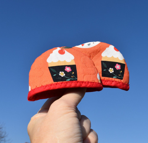 Mini chňapky - Cupcaky v oranžové
