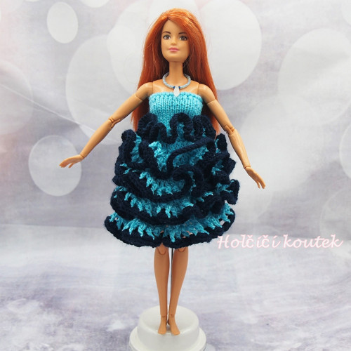 Šatičky pro Barbie