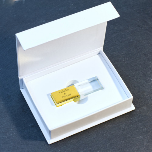 USB flash disk s vlastním gravírováním 16GB