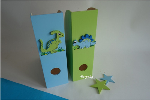 Dřevěný šanon, pořadač s dinosaurem