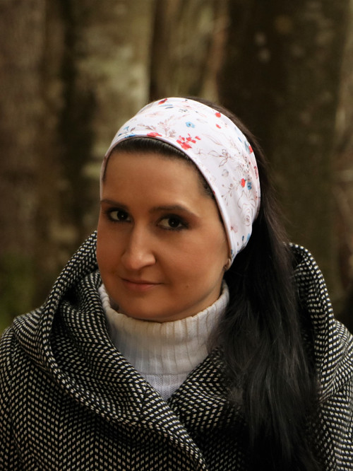 Úpletová čelenka ružové kvietky