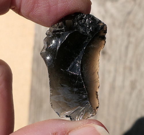 Surový obsidián J8742 — foto 1