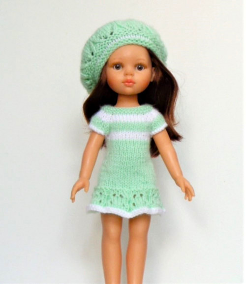 Mátové šaty s baretem na panenku Paola Reina 32 cm