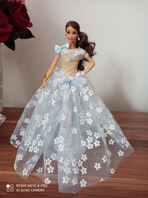Šaty pro Barbie — foto 1