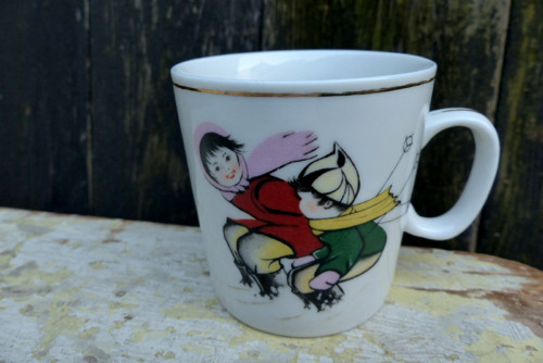 Lyžaři...dětský porcelánový hrníček