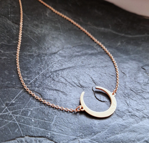 Ocelový náhrdelník*velký půlměsíc*rosegold