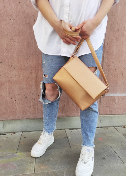 Anna crossbody bag meruňková s leskem