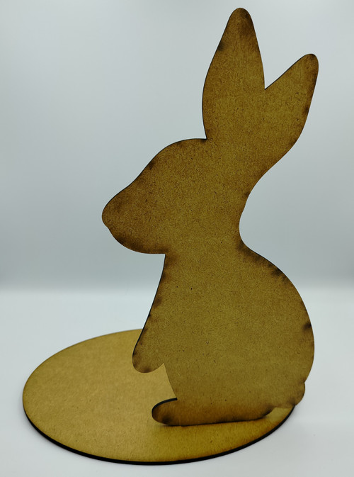 Zajíc na velkém podstavci 25cm - materiál 3mm HDF