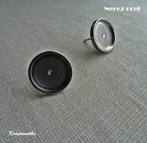 Lůžko na náušnice nerez ocel o velikosti 8mm 1pár