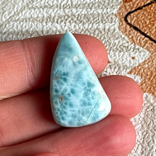 Larimar kabošon LA-3300 (č.6 nepravidelný)