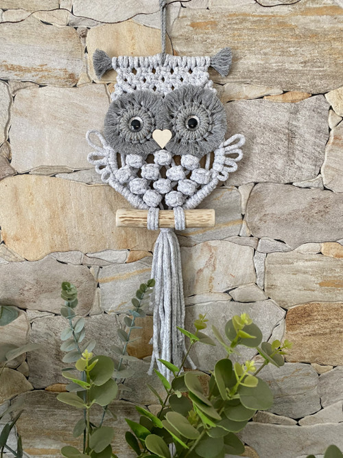 Macrame sovička Šedivka — foto 1