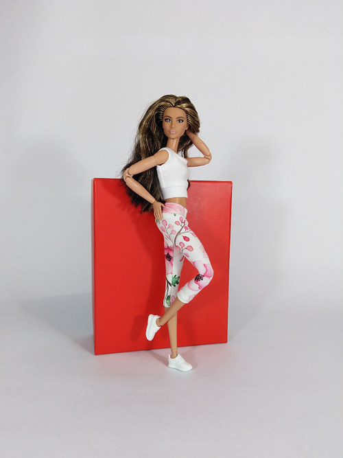 Barbie legíny capri č-6