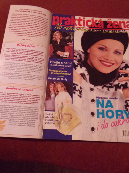 Časopis Praktická žena č. 1/1998 s přílohou