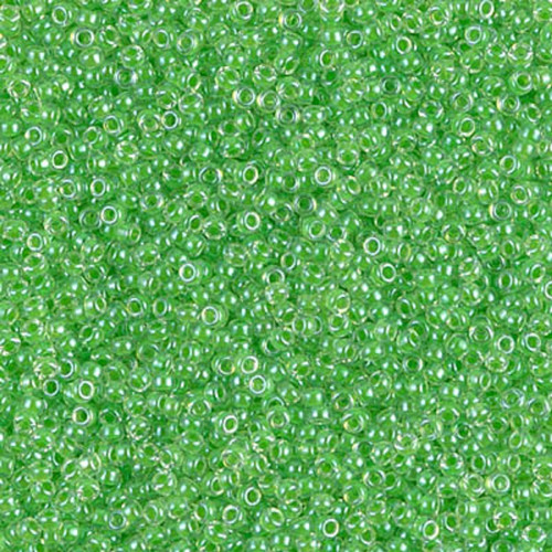 Miyuki Round 15/0 - Ligt Green Lined Crystal, 5 g