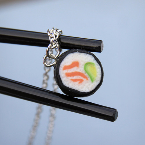 Sushi náhrdelník — foto 1