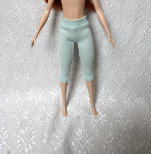 Capri legíny — foto 1