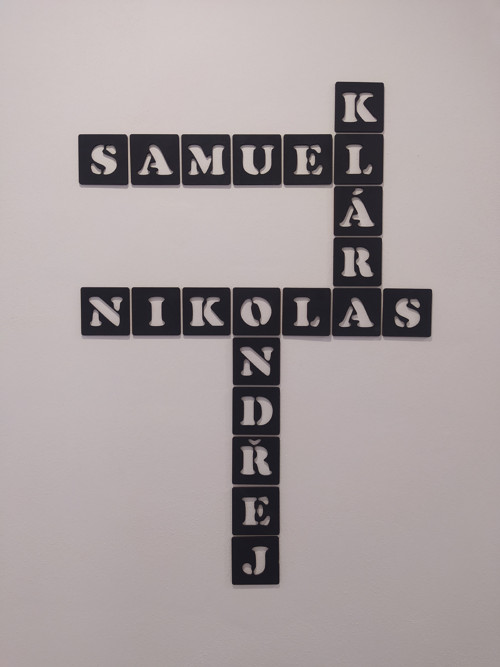 Scrabble na zeď