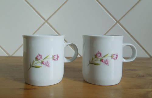 Pěkné značené porcelánové hrnečky
