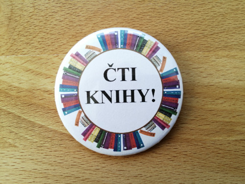 Knižní placka Čti knihy! (špendlík 37mm)