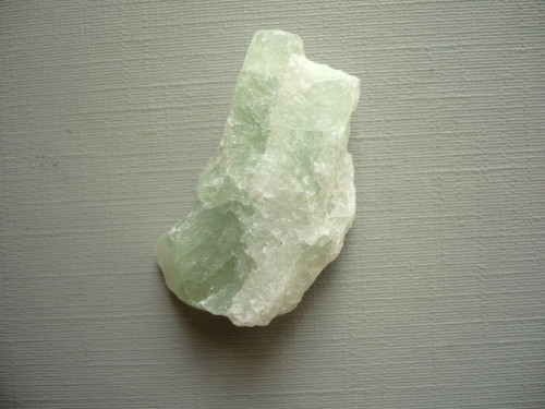 Surový kámen - fluorit 33 mm, č.21f