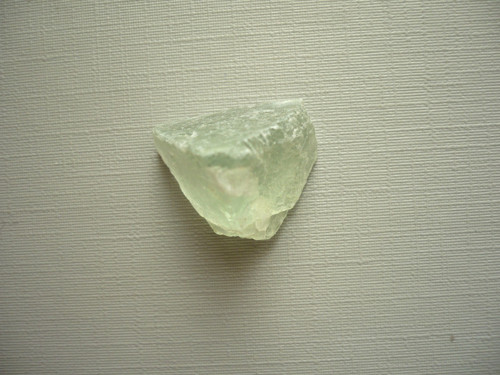 Surový kámen - fluorit 22 mm, č.86f