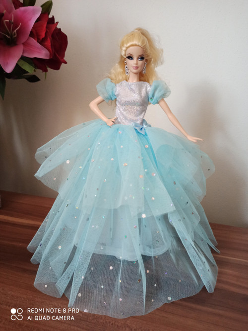 Šaty pro Barbie — foto 1