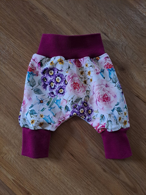 Dětské tepláčky baggy, vel. 62