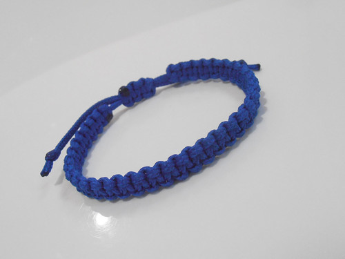 *Tmavě modrý náramek - macramé (Unisex)* — foto 1