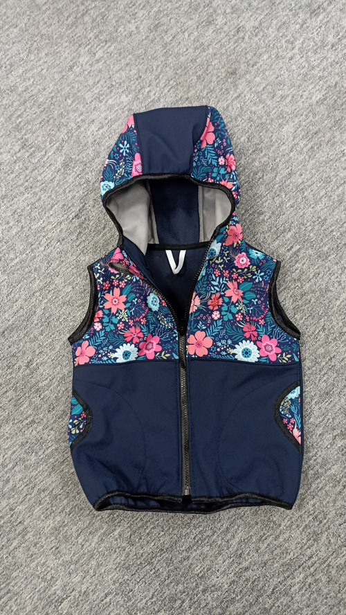 Softshellová vesta vel.92/98 (zip 40cm)