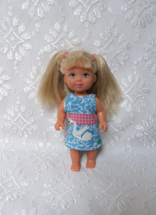 Šaty pro Evičku — foto 1