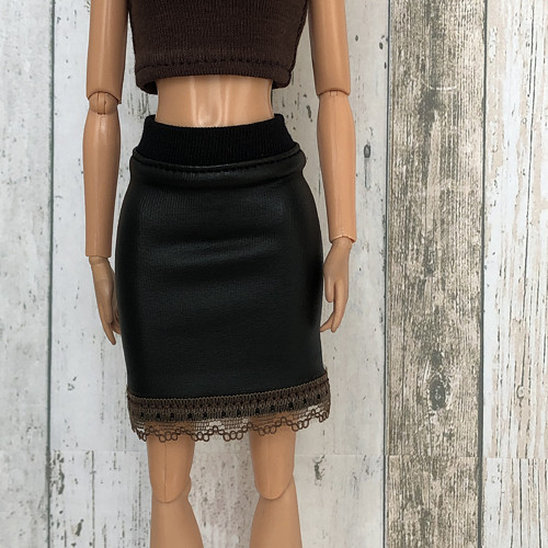Koženková sukně pro barbie