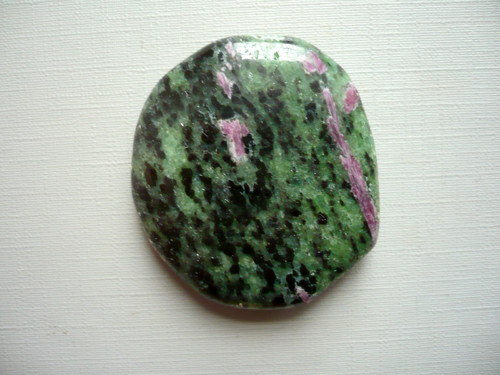Placka - rubín zoisit 41 mm, č.910f — foto 1