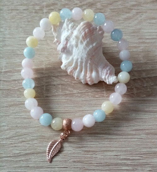 Náramek z chalcedonu