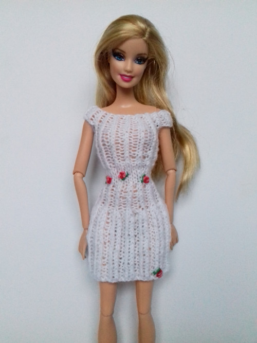 Šatičky pro Barbie č. XII — foto 1