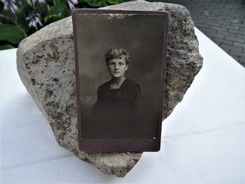 Bernadeta - kabinetka — foto 1