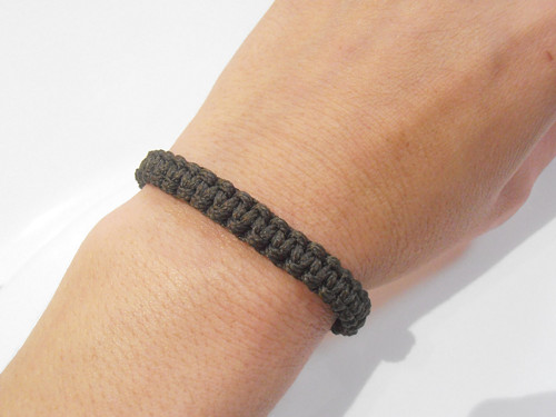 *Khaki náramek - macramé (Unisex)* — foto 1