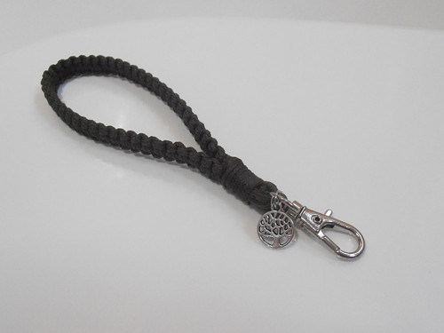 *Klíčenka/Přívěsek na klíče (macramé)* — foto 1
