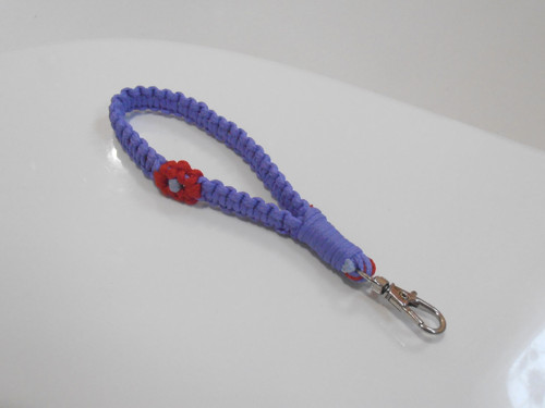 *Klíčenka/Přívěsek na klíče (macramé)*