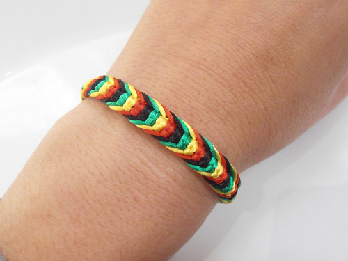 *Macramé Rasta náramek - Unisex* — foto 1