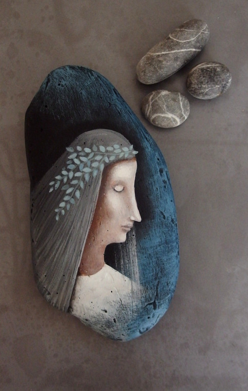 Zrzavý kámen — foto 1