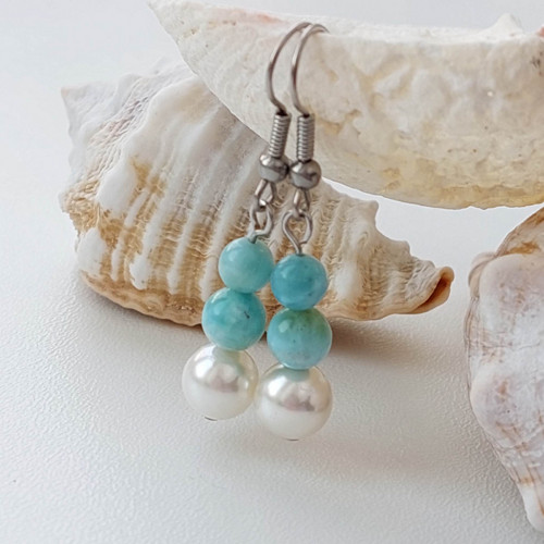 Minerální náušnice. Larimar a Shell perla.