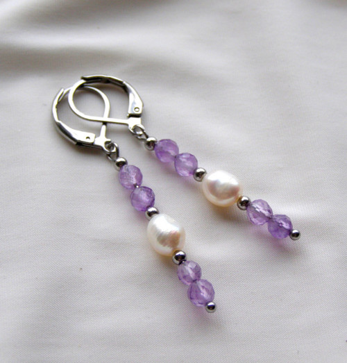 Náušnice - AMETYST LAVENDER / PERLA ŘÍČNÍ — foto 1