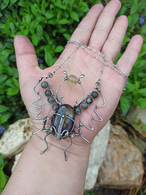 2. Posvátný scarabeus — foto 1